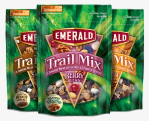 Emerald Trail Mix, Berry Blend - 5.5 Oz Bag