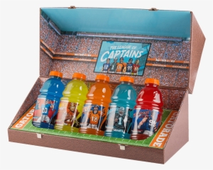 Interior Opens To Reveal Stadium And Limited Time Offer - Gatorade Join The League Of Captains
