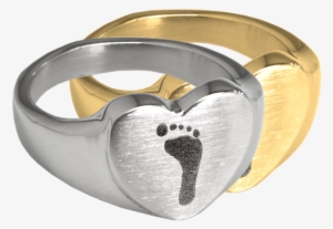 Kin & Pebble - Bold Heart Footprint Ring