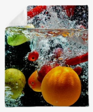 Various Fruit Splash On Water Plush Blanket • Pixers® - Glasbild Birne