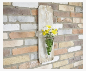 Vase Mural