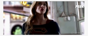 Kara Tem Que Encarar O Mal Sem Seus Poderes Em &quot - Girl