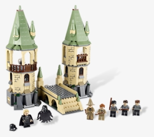 Explore Hogwarts™ Castle Lego 4867 For Chris - Lego Harry Potter Battle For Hogwarts 4867