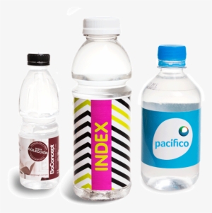 Botellas Y Vaso Con Agua O Jugo Promocionales Con El - Botellas De Agua Publicitarias