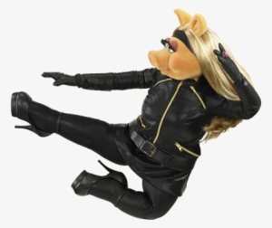 Muppets Miss Piggy Karate