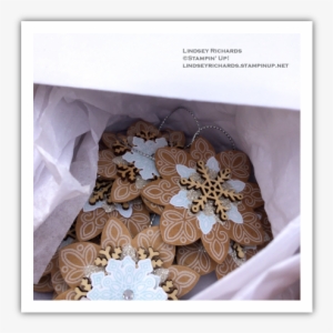 Flurry Of Wishes And Snow Flurry Christmas Tree Decorations, - Hydrangea