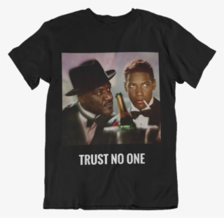 Unisex Tee / "trust No One - T-shirt