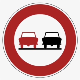 No Overtaking Road Sign - Überholverbot