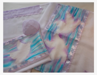 White Silk Tallit Prayer Shawl With Peace Doves Design - Patchwork