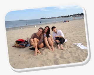 Juah And Friends At The Beach - Vacation