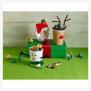 Holiday Candy Cups Craft - Figurine