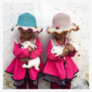Three Year Old Twin Sisters Xinran And Xinyi Play With - Stuffed Toy