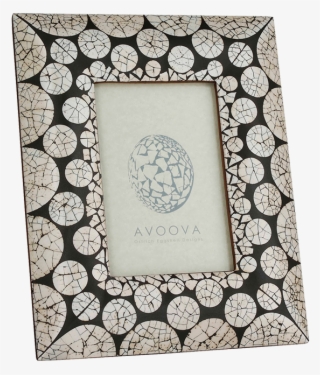 Ivory / Charcoal - Circle