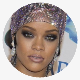 Rihanna - Headpiece