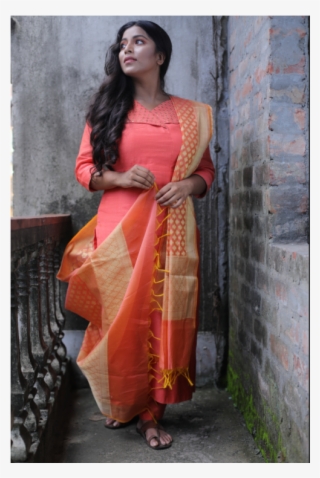 Peach Kurta Set With Sequence Detaling Paired With - Photo Shoot